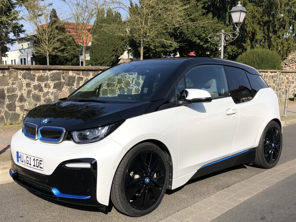 BMW i3S